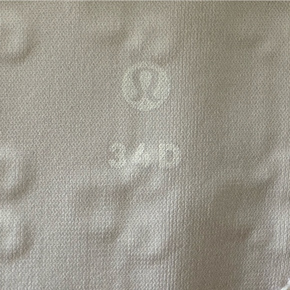 Lululemon Energy Bra - Picture 5 of 6